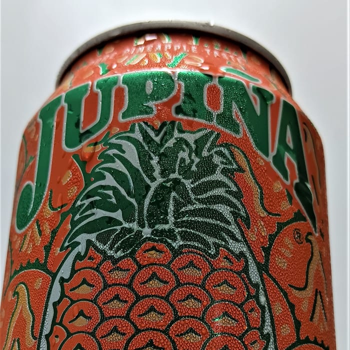 Jupina (Soda à L'ananas).