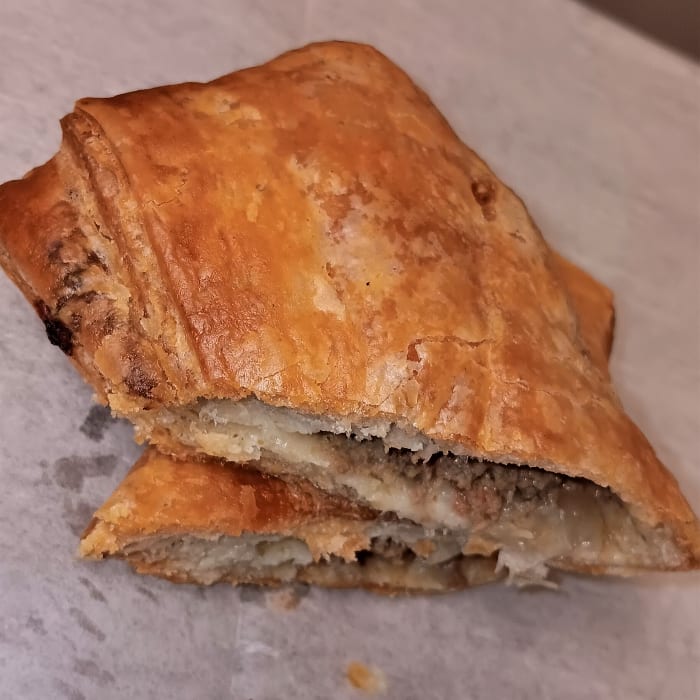 Single Beef Patties (Pâté à la Viande).