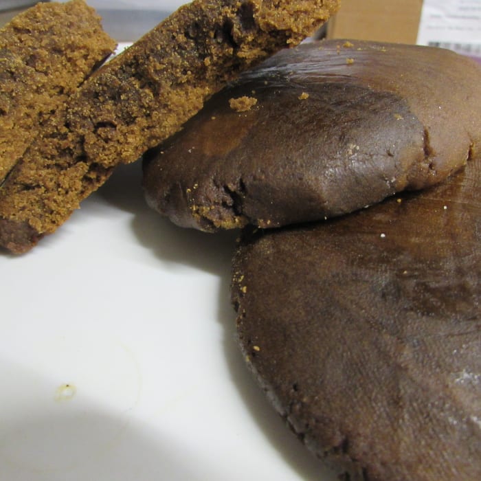 Molasses Cookies (Bonbon Siro).