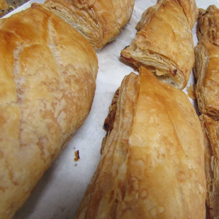 Dozen Spinach Patties (Pâté aux Epinard).