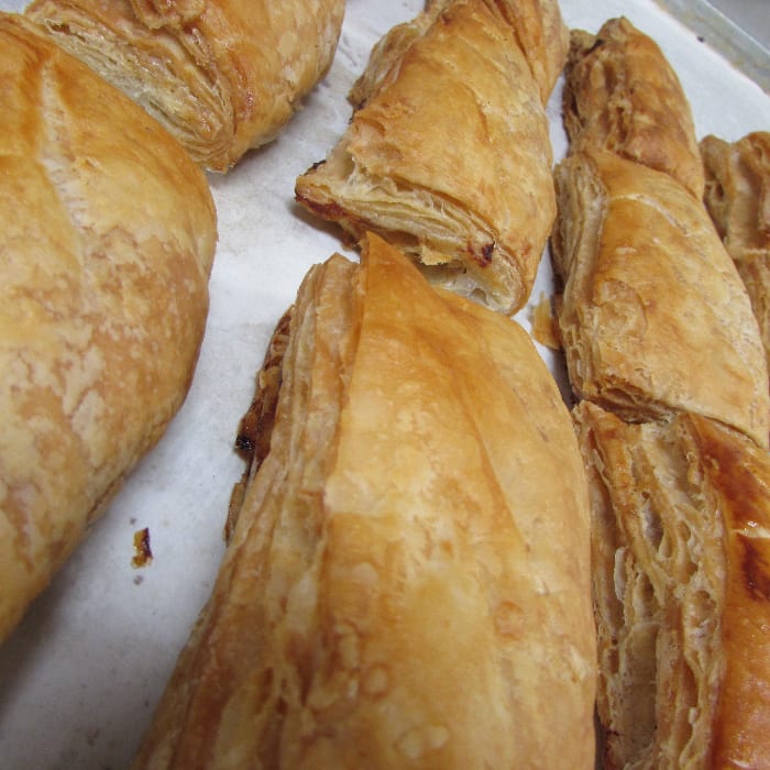 Dozen Beef Patties (Pâté à la Viande).