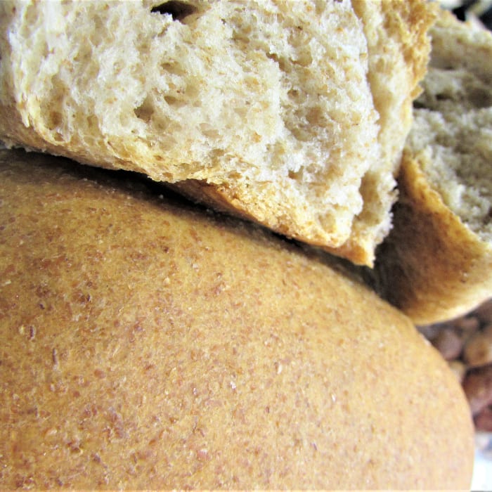 Honey Wheat Creole Bread (Pain Complet au Miel).